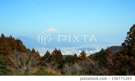 從曼坎博山頂眺望 從曼坎博山頂眺望 136771265