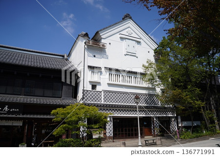善光寺的入口和古老的街景 善光寺的入口和古老的街景 136771991