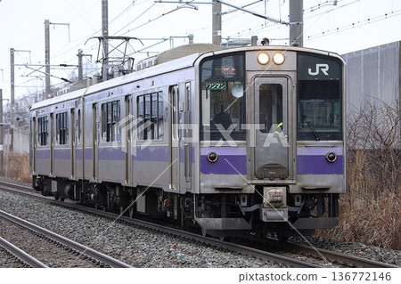 【JR東日本】701系 1000系(東北本線:紫波中央站) 【JR東日本】701系 1000系(東北本線:紫波中央站) 136772146