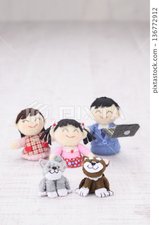 Pet and family dolls Pet and family dolls 136772912
