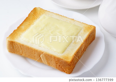 融化起司麵包 136777399