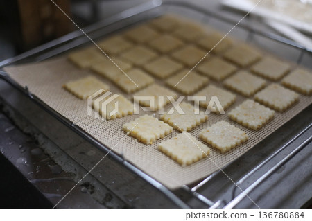How to make sweets 136780884