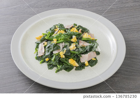 中式炒高麗菜 136785230