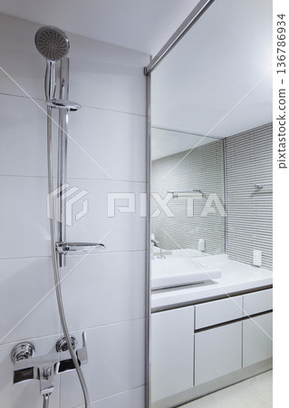 Modern Minimalist White Bathroom Interior. 136786934