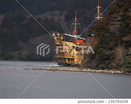 箱根Ashinoko和觀光船 箱根Ashinoko和觀光船 136789209