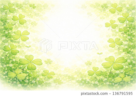 三葉草系列：中央邊緣兩側均飾以三葉草圖案 136791595