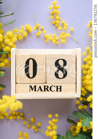 3月8日國際婦女節暨含羞草日曆及含羞草雞尾酒 136792256