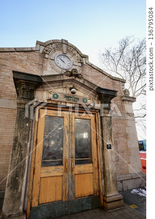 Bowling Green Station, New York City Subway Bowling Green Station, New York City Subway 136795084