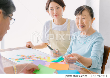 Recreation Senior woman and caregiver Recreation Senior woman and caregiver 136797961