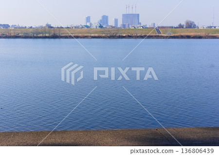 2026年2月，千葉縣市川市裡見公園附近的江戶川 136806439