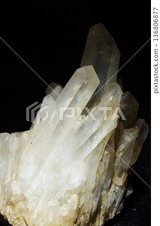 crystal crystal 136806877