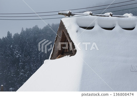 Miyama的屋頂和雪 Miyama的屋頂和雪 136808474