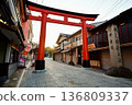 Kyoto Prefecture, Fushimi Inari Taisha Shrine, Torii gate on the back approach, Fukakusa Yabunouchicho, Fushimi Ward, Kyoto City 136809337