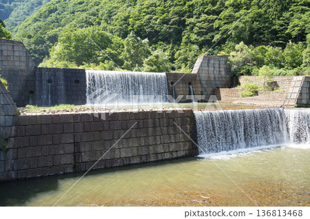 新潟關川侵蝕控制壩 136813468