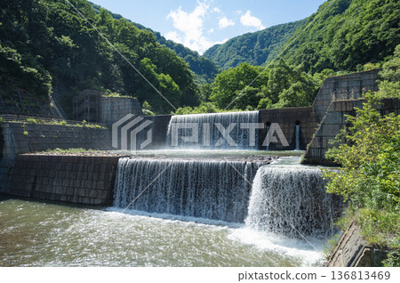 新潟關川侵蝕控制壩 新潟關川侵蝕控制壩 136813469