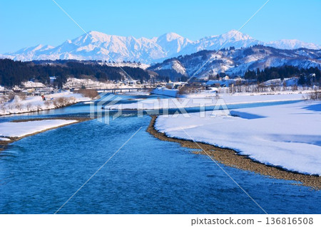 Shinano River · Echigo Miyama snow scene Shinano River · Echigo Miyama snow scene 136816508