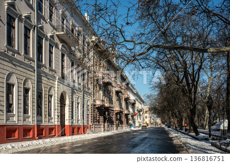 Snowy winter cityscape of UNESCO historic center of Odessa, Ukraine Snowy winter cityscape of UNESCO historic center of Odessa, Ukraine 136816751