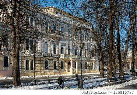 Snowy winter cityscape of UNESCO historic center of Odessa, Ukraine 136816755