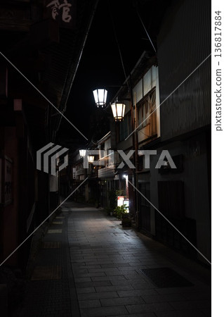 澀溫泉度假村的夜景 136817884