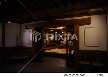 澀溫泉度假村的夜景 136817888