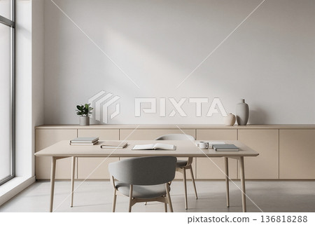 極簡主義的工作空間室內設計，配有米色木質辦公桌和白色牆壁。 136818288