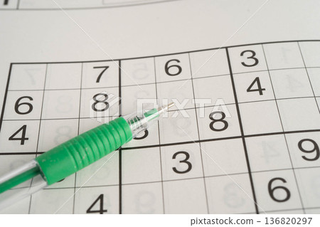 Puzzle game to play for keep brain younger. Puzzle game to play for keep brain younger. 136820297