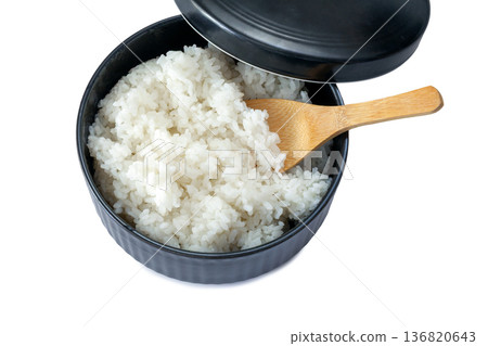 Rice in a ceramic rice container, cold rice, and ochazuke [white background, cutout] 136820643