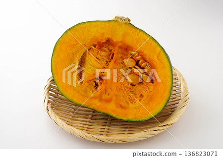 Pumpkin half cut white background 136823071