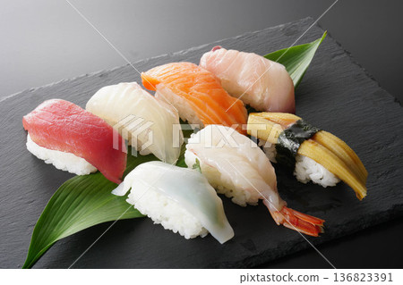 Nigiri sushi set of 7 Nigiri sushi set of 7 136823391