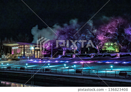 冬夜美景，以及全世界最美的咖啡館 136823408