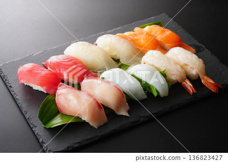Nigiri sushi set of 12 pieces Nigiri sushi set of 12 pieces 136823427