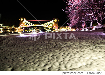 The night view of Fugan Canal Kansui Park in Toyama Prefecture becomes even more beautiful as snow accumulates 136825055