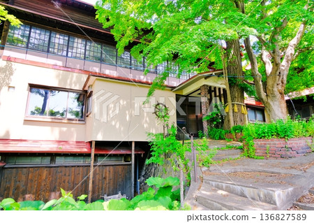 Otaru City Designated Historic Building No. 2: Former Kaiyotei 136827589