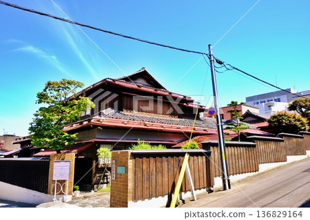 Otaru City Designated Historic Building No. 79: Former Hikari-tei Otaru City Designated Historic Building No. 79: Former Hikari-tei 136829164