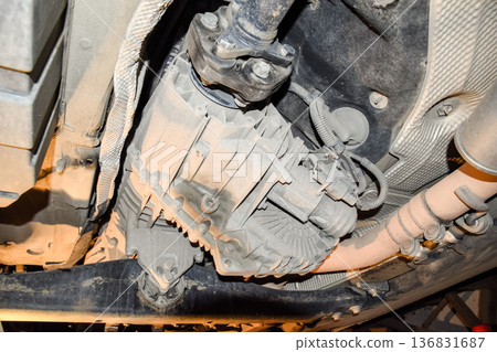 Reducer of torque transmission to the rear axle of the car. Car service 136831687