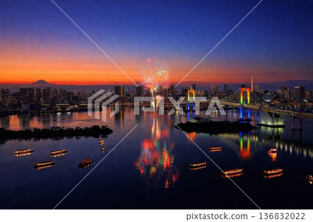 Illumination of Odaiba Seaside Park and Rainbow Bridge, Fireworks, Mount Fuji 136832022