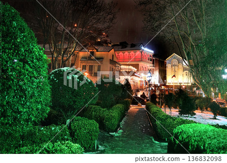 View on old Town Tbilisi:  their sulphur bathhouses 136832098