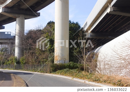 Kawaguchi City, Saitama Prefecture, under the Tohoku Expressway overpass, February 2026 Kawaguchi City, Saitama Prefecture, under the Tohoku Expressway overpass, February 2026 136833022