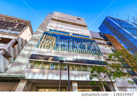 東京都港區芝浦港公園芝浦 136834997