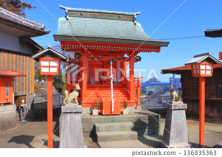 宇虎稻荷神社（臼杵市臼杵城跡） 136835363