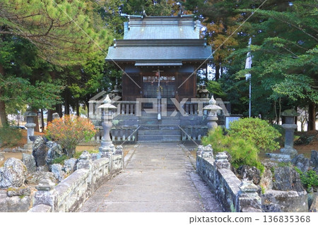 Usuki Gokoku Shrine (Usuki Castle Ruins) Usuki Gokoku Shrine (Usuki Castle Ruins) 136835368