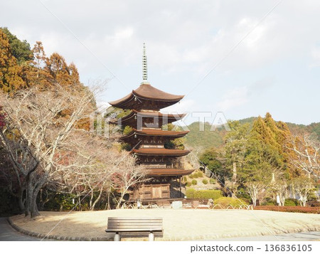 Rurikoji寺的五層寶塔 136836105