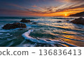 在海上日落 136836413