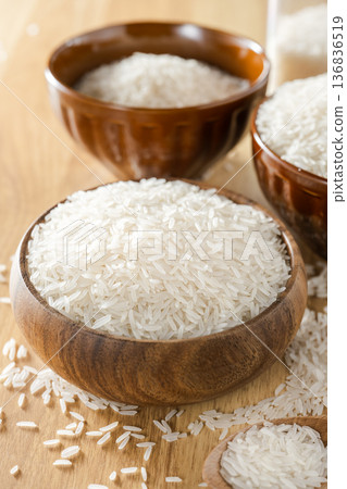Long-grain rice 136836519