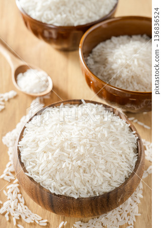 Long-grain rice 136836524