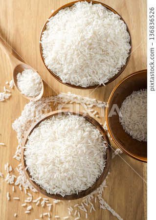 Long-grain rice 136836526