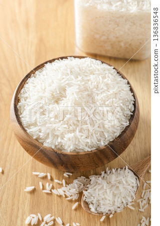 Long-grain rice 136836548
