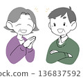 一對微笑的資深夫婦 136837592