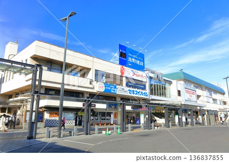 【長野縣】晴朗天氣下的JR松本站東口 136837855