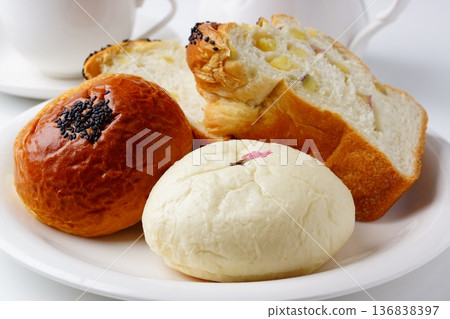 地瓜麵包 地瓜麵包 136838397